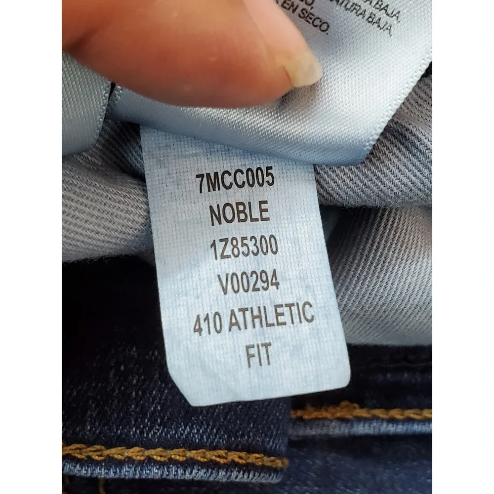 Lucky Brand Men Jeans‎ 40X32 Blue Denim 410 Athletic Straight 31